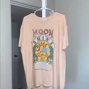 Urban T-shirt